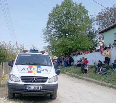 Minora ucisă la Dunăreni şi-a găsit sfârşitul în chinuri groaznice: bătută, tăiată şi strânsă de gât